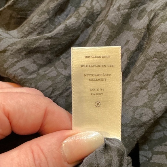 Rails Beatrice Dress in Charcoal Batik Cheetah Midi Shirt Dress Medium - Picture 11 of 11